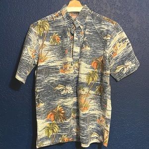 Reyn Spooner pullover style shirt